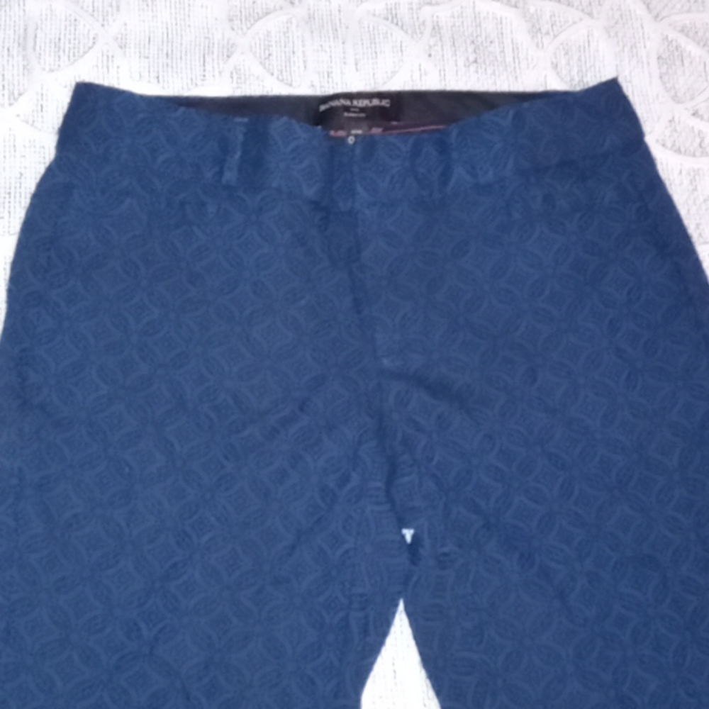 Banana Republic Sloan fit patterned pants